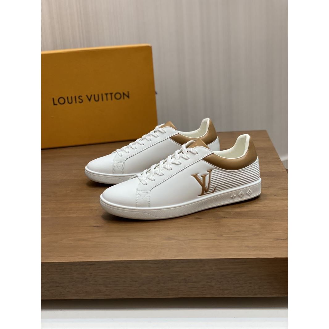 Louis Vuitton Low Shoes - Click Image to Close